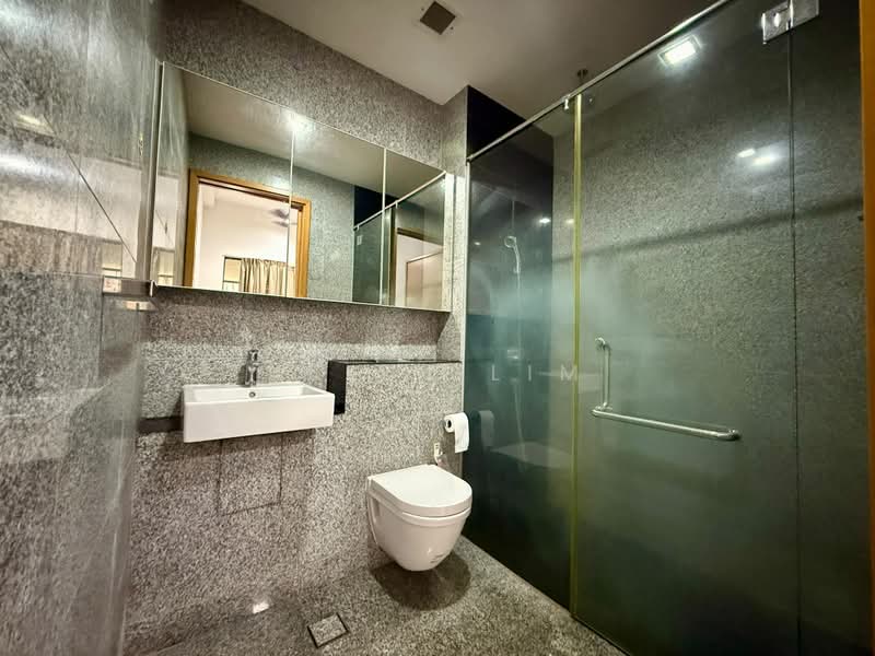 Daisy Suites, 35 Daisy Road Singapore, 3 Bedrooms, 764 sqft, Apartment For Sale, by Keith Lim, 500220805 - Bathroom - PropertyGuru.com.sg