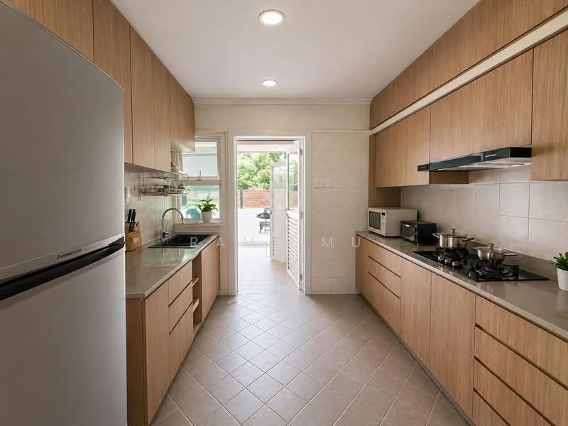 Original 3 Storey Terrace @ Springside Avenue/ Springleaf MRT - D26, , 4 Bedrooms, 2,600 sqft, Terraced House For Sale, by Rama Mu, 500220806 - Kitchen - PropertyGuru.com.sg