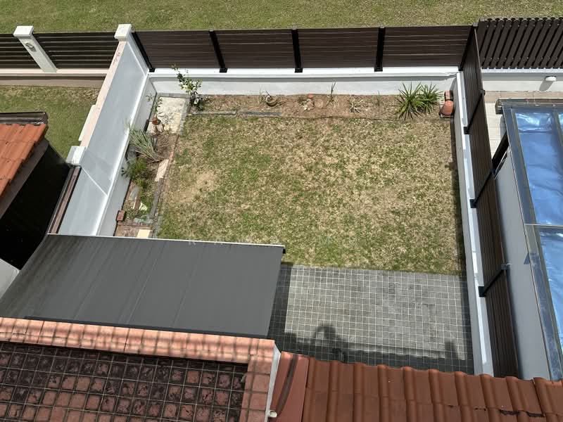 Original 3 Storey Terrace @ Springside Avenue/ Springleaf MRT - D26, , 4 Bedrooms, 2,600 sqft, Terraced House For Sale, by Rama Mu, 500220806 - Garden - PropertyGuru.com.sg