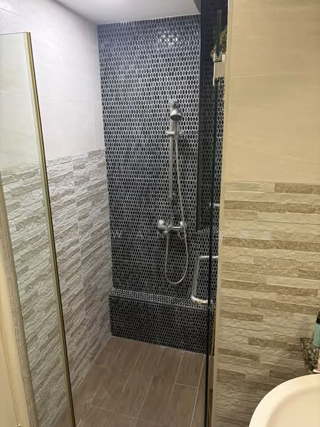 Rio Vista, 10 Upper Serangoon View, 3 Bedrooms, 1,367 sqft, Condominium For Sale, by Kat Wang 王薇毓, 500220812 - Bathroom - PropertyGuru.com.sg