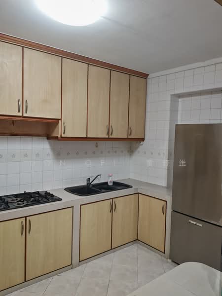 759 Jurong West Street 74, 759 Jurong West Street 74, Room Rental, 145 sqft, HDB Flat For Rent, by Don Oei 黄经维, 500220826 - Kitchen - PropertyGuru.com.sg