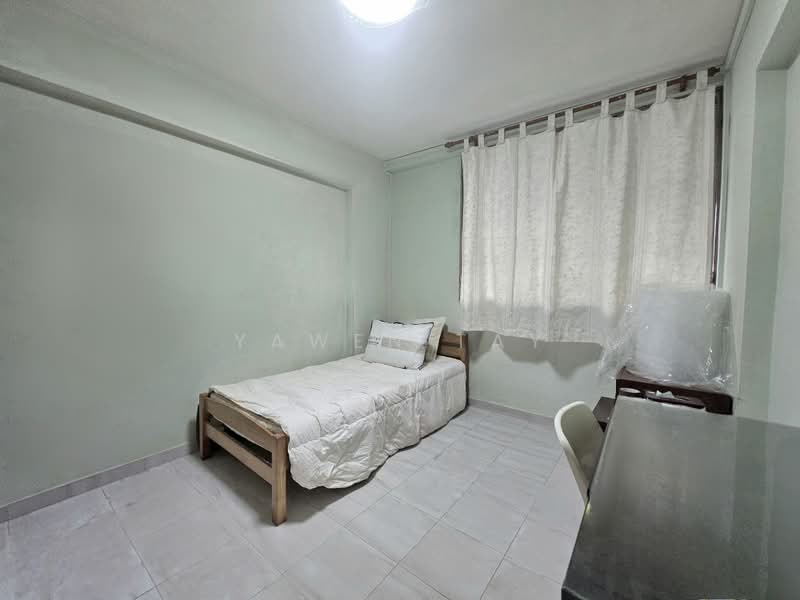 288F Bukit Batok Street 25, 288F Bukit Batok Street 25, 3 Bedrooms, 1,313 sqft, HDB Flat For Sale, by YAWEN TAY, 500220833 - Bedroom - PropertyGuru.com.sg