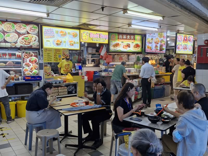 Lucky Plaza, 304 Orchard Road, 3,045 sqft, Food & Beverage For Sale, by Leslie Lam, 500220840 - CommercialGuru.com.sg
