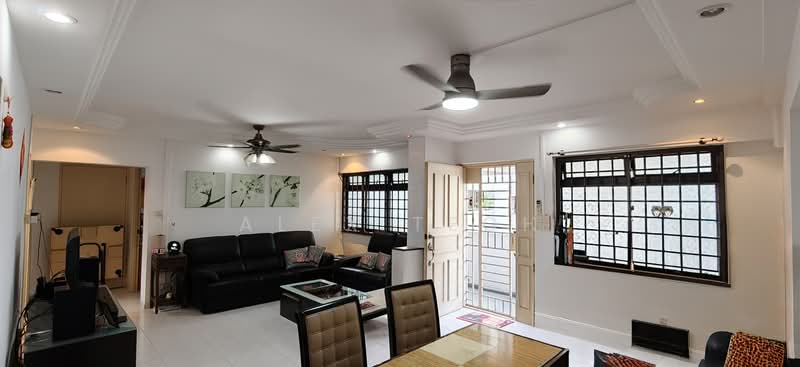 289E Bukit Batok Street 25, 289E Bukit Batok Street 25, 3 Bedrooms, 1,087 sqft, HDB Flat For Sale, by Alex Teoh, 500220842 - Living Room - PropertyGuru.com.sg