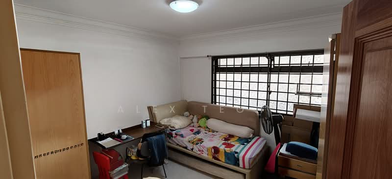 289E Bukit Batok Street 25, 289E Bukit Batok Street 25, 3 Bedrooms, 1,087 sqft, HDB Flat For Sale, by Alex Teoh, 500220842 - Bedroom - PropertyGuru.com.sg