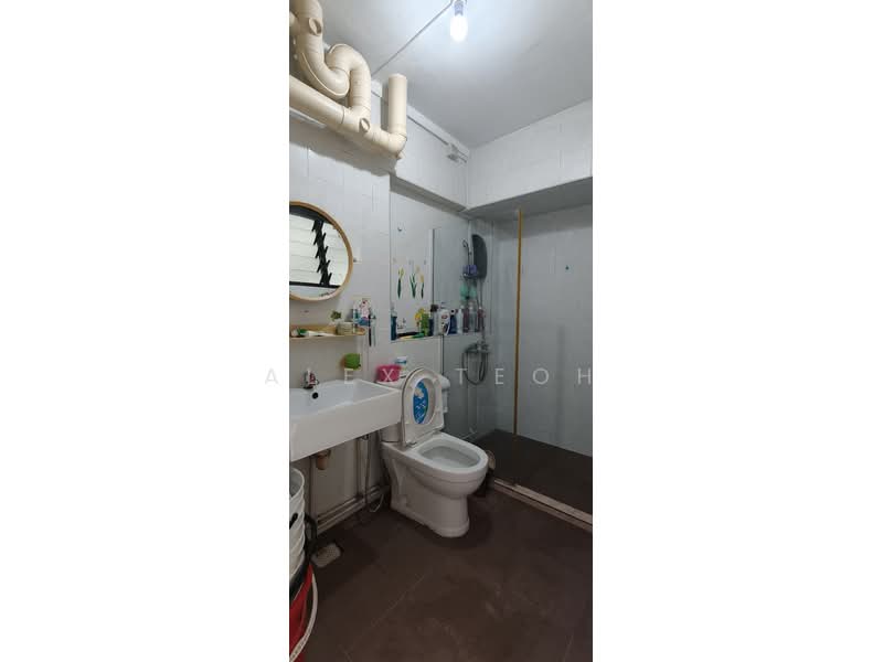289E Bukit Batok Street 25, 289E Bukit Batok Street 25, 3 Bedrooms, 1,087 sqft, HDB Flat For Sale, by Alex Teoh, 500220842 - Bathroom - PropertyGuru.com.sg