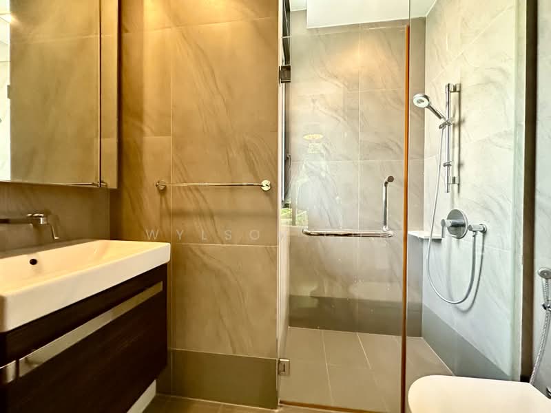 The Foresta @ Mount Faber, 102 Wishart Road, 1 Bedroom, 431 sqft, Condominium For Sale, by Wylson Goh, 500220846 - Bathroom - PropertyGuru.com.sg