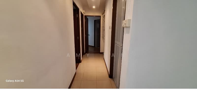 296 Punggol Central photo 4
