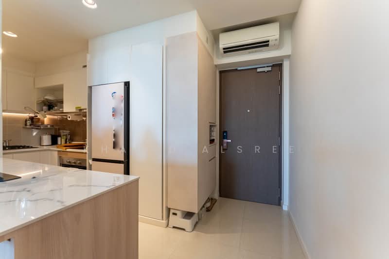 Treasure at Tampines, 43 Tampines Lane, 2 Bedrooms, 678 sqft, Condominium For Sale, by Khalid Alsree, 500220855 - Kitchen - PropertyGuru.com.sg