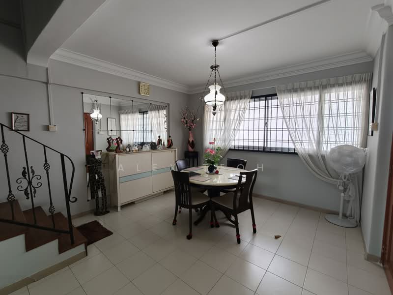 221 Bukit Batok East Avenue 3, 221 Bukit Batok East Avenue 3, 4 Bedrooms, 1,603 sqft, HDB Flat For Sale, by Alex Teoh, 500220859 - Dining Room - PropertyGuru.com.sg