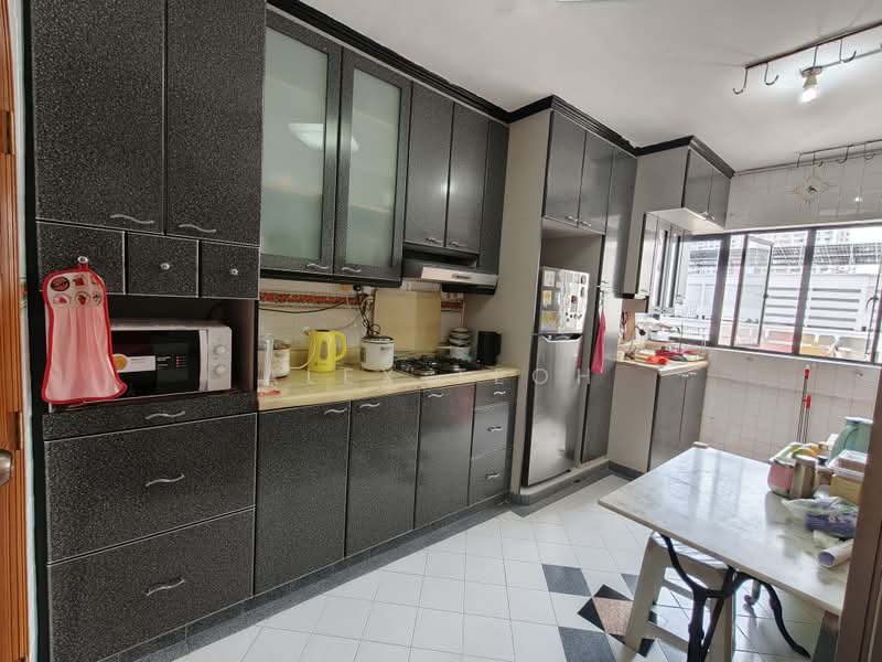 221 Bukit Batok East Avenue 3, 221 Bukit Batok East Avenue 3, 4 Bedrooms, 1,603 sqft, HDB Flat For Sale, by Alex Teoh, 500220859 - Kitchen - PropertyGuru.com.sg