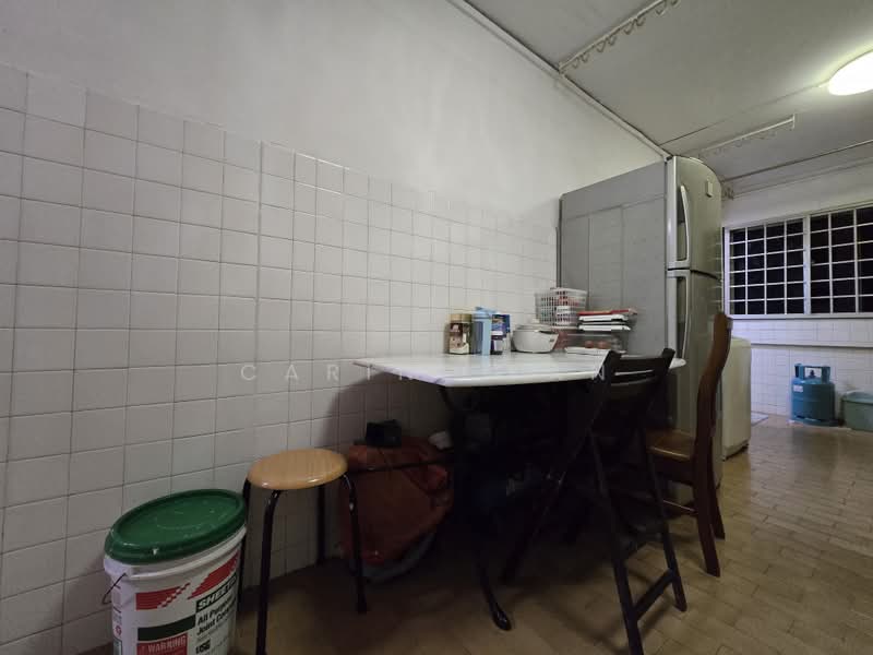 224 Serangoon Avenue 4, 224 Serangoon Avenue 4, 3 Bedrooms, 1,001 sqft, HDB Flat For Sale, by Carine Tan, 500220864 - Kitchen - PropertyGuru.com.sg