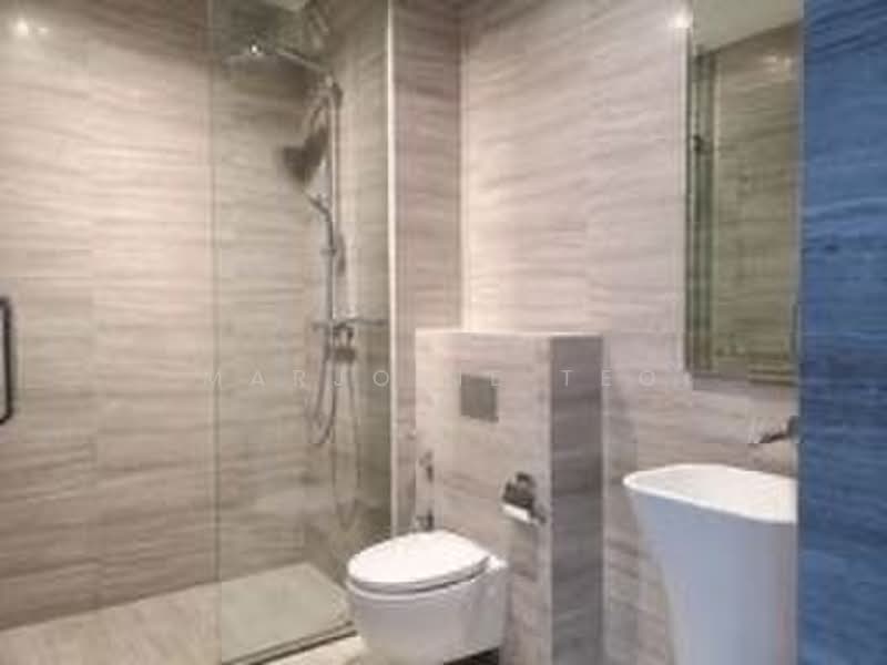 Pasir Panjang Freehold Integrated Apartment 1 Bedroom with Study, Pasir Panjang Road, 1 Bedroom, 603 sqft, Apartment For Sale, by Marjorie Teo, 500220868 - Bathroom - PropertyGuru.com.sg