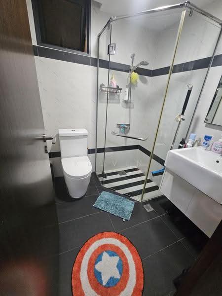 Symphony Suites, 19 Yishun Close, Sembawang / Yishun, 2 Bedrooms, 689 sqft, Condominium For Sale, by Kelvin Tan, 500220873 - Bathroom - PropertyGuru.com.sg