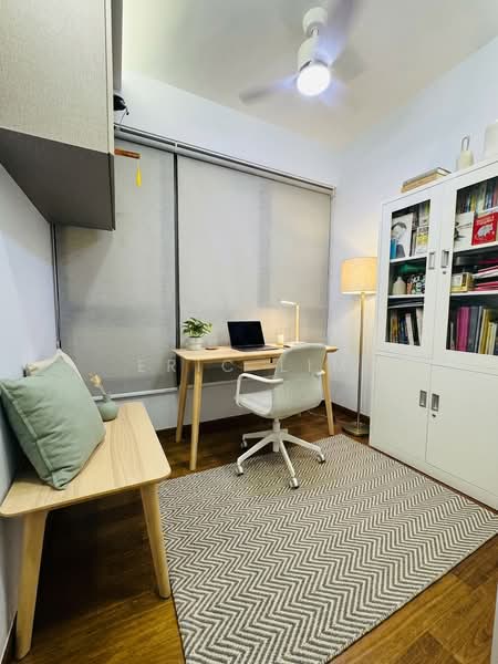 Bellewoods, 122 Woodlands Avenue 5, 5 Bedrooms, 1,528 sqft, Executive Condominium For Sale, by Eric Lim, 500220874 - Study - PropertyGuru.com.sg