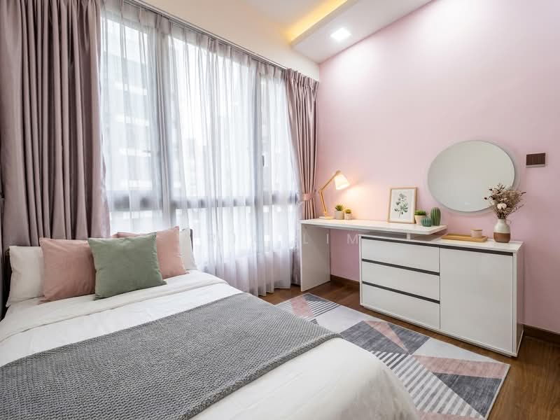 Bellewoods, 122 Woodlands Avenue 5, 5 Bedrooms, 1,528 sqft, Executive Condominium For Sale, by Eric Lim, 500220874 - Bedroom - PropertyGuru.com.sg