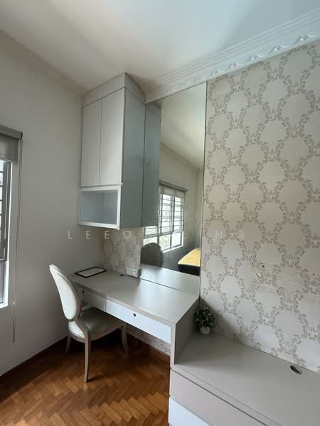 Azalea Park Condo, 2 Flora Road, 3 Bedrooms, 1,057 sqft, Condominium For Sale, by Leeon Ling, 500220878 - Study - PropertyGuru.com.sg
