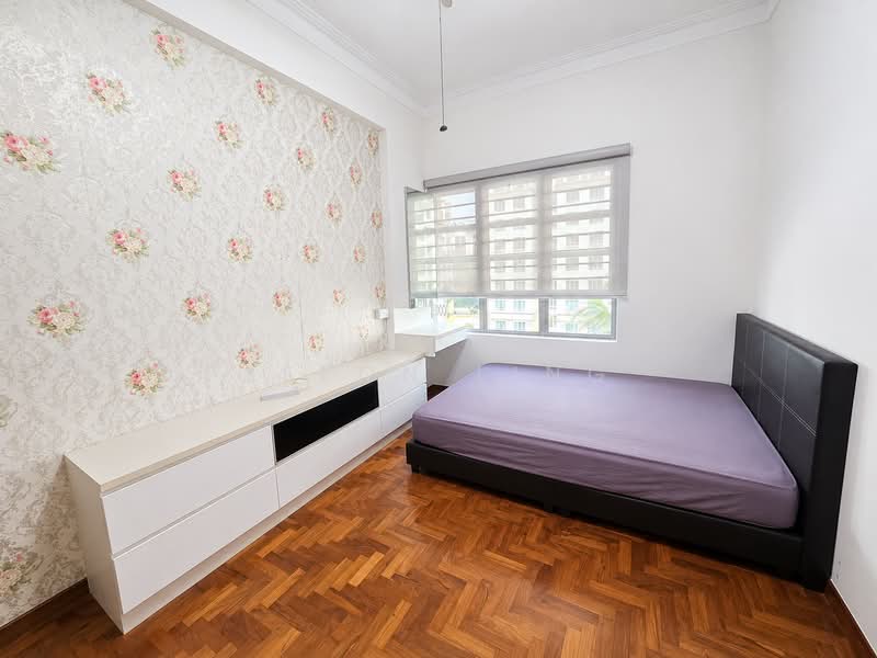 Azalea Park Condo, 2 Flora Road, 3 Bedrooms, 1,507 sqft, Condominium For Sale, by Leeon Ling, 500220878 - Bedroom - PropertyGuru.com.sg