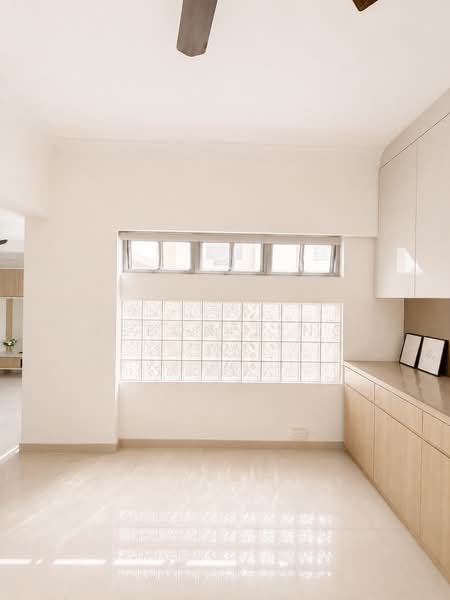 Azalea Park Condo, 2 Flora Road, 3 Bedrooms, 1,507 sqft, Condominium For Sale, by Leeon Ling, 500220878 - Interior - PropertyGuru.com.sg