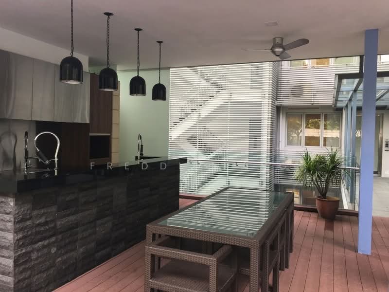 Vida, 5 Peck Hay Road, 1 Bedroom, 517 sqft, Condominium For Sale, by Freddie Pang, 500220884 - PropertyGuru.com.sg