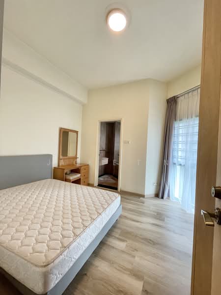 Oleanas Residences, 42 Kim Yam Road, Room Rental, 200 sqft, Condominium For Rent, by JACKIE TAN, 500220890 - Bedroom - PropertyGuru.com.sg