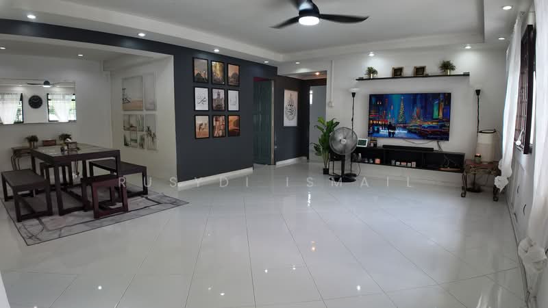760 Woodlands Avenue 6, 760 Woodlands Avenue 6, 3 Bedrooms, 1,303 sqft, HDB Flat For Sale, by Rusydi Ismail, 500220893 - Living Room - PropertyGuru.com.sg