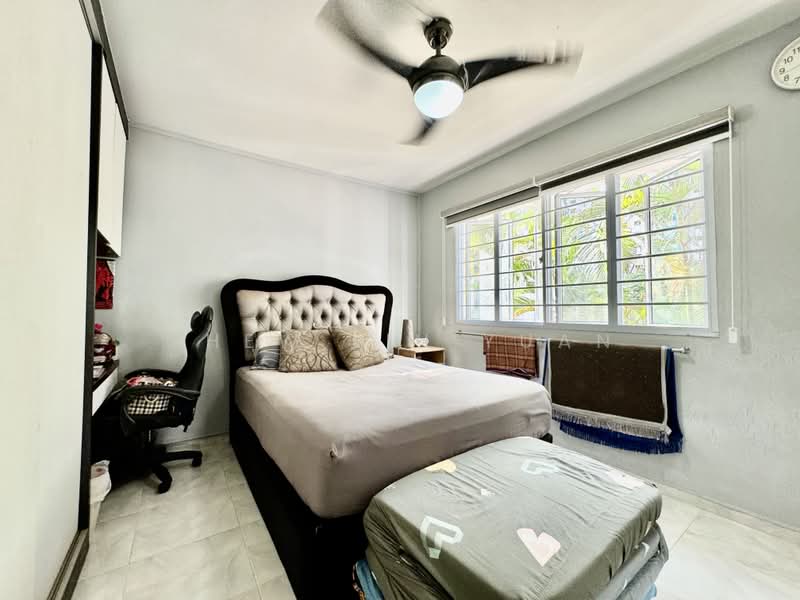 665 Choa Chu Kang Crescent, 665 Choa Chu Kang Crescent, 4 Bedrooms, 1,335 sqft, HDB Flat For Sale, by Chew Lih Yuan, 500220894 - Bedroom - PropertyGuru.com.sg
