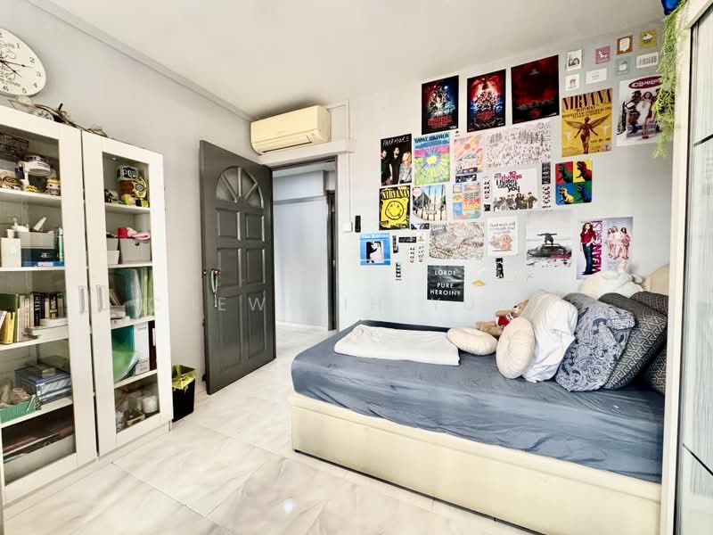 665 Choa Chu Kang Crescent, 665 Choa Chu Kang Crescent, 4 Bedrooms, 1,335 sqft, HDB Flat For Sale, by Chew Lih Yuan, 500220894 - Bedroom - PropertyGuru.com.sg