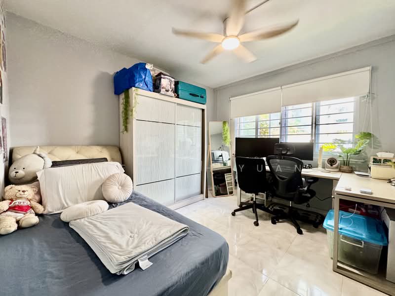665 Choa Chu Kang Crescent, 665 Choa Chu Kang Crescent, 3 Bedrooms, 1,335 sqft, HDB Flat For Sale, by Chew Lih Yuan, 500220905 - Bedroom - PropertyGuru.com.sg