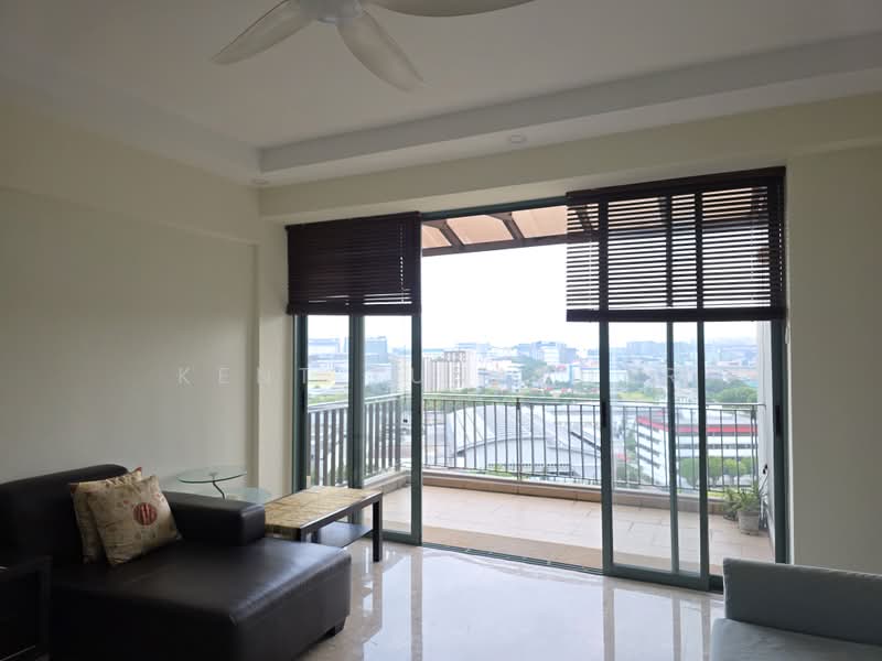 Summerdale, 6 Boon Lay Drive, 3 Bedrooms, 1,324 sqft, Condominium For Rent, by Kent YUNANDAR, 500220911 - Living Room - PropertyGuru.com.sg