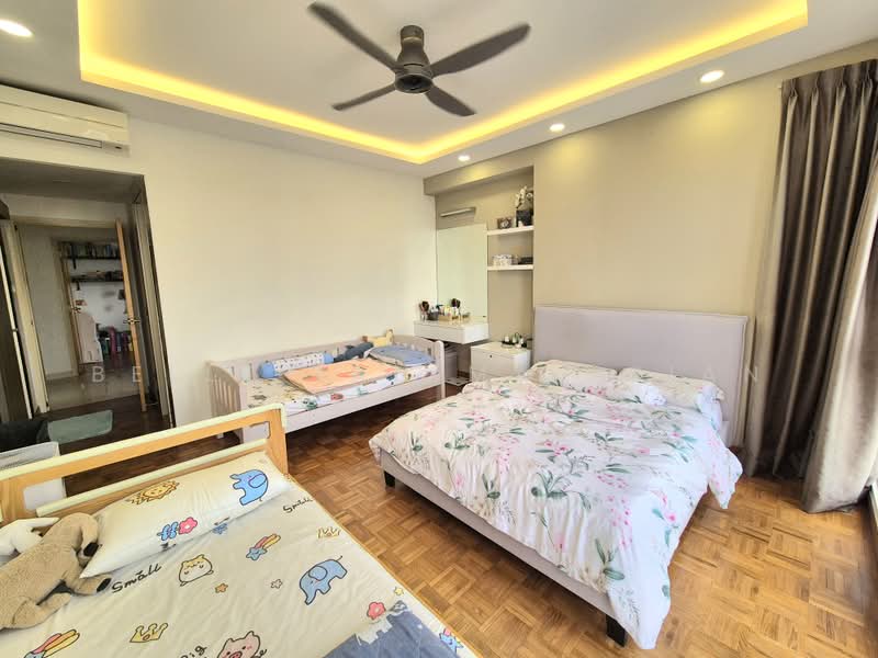 Seasons View, 7 Pemimpin Drive, 3 Bedrooms, 1,152 sqft, Condominium For Sale, by Belle Tan May Sian, 500220913 - Bedroom - PropertyGuru.com.sg