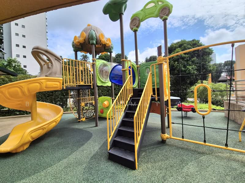Seasons View, 7 Pemimpin Drive, 3 Bedrooms, 1,152 sqft, Condominium For Sale, by Belle Tan May Sian, 500220913 - Playground - PropertyGuru.com.sg