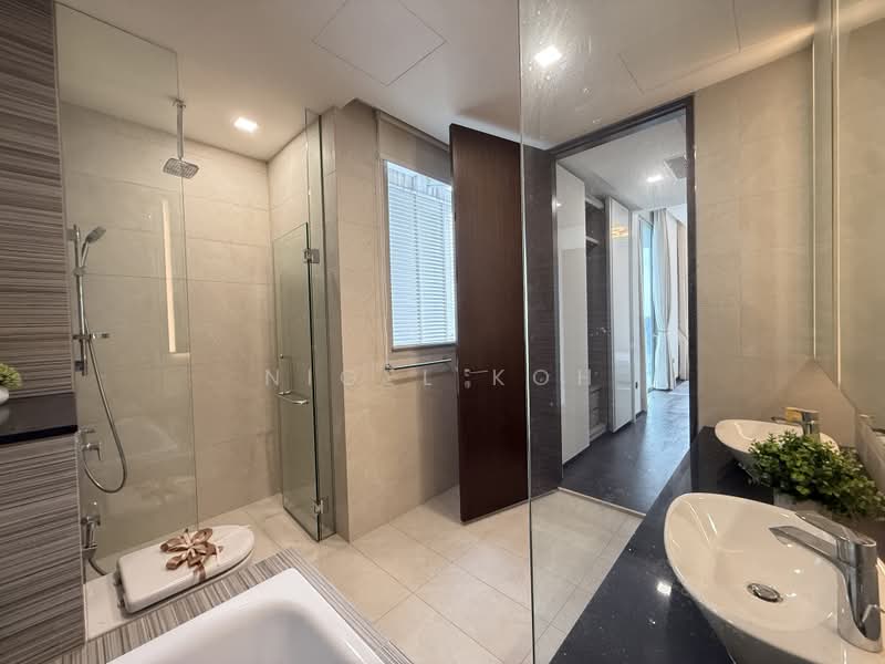 Kallang Riverside, 51 Kampong Bugis, 4 Bedrooms, 3,153 sqft, Condominium For Sale, by Nigel Koh, 500220915 - Bathroom - PropertyGuru.com.sg