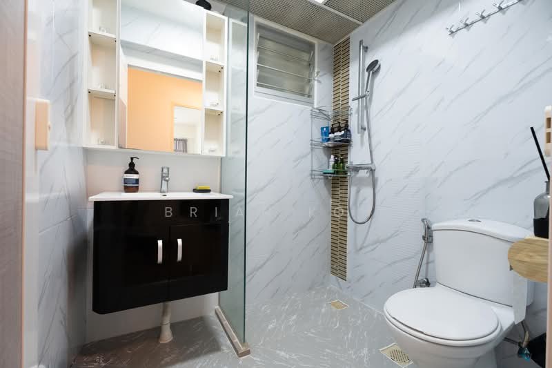 332B Anchorvale Link, 332B Anchorvale Link, 3 Bedrooms, 990 sqft, HDB Flat For Sale, by Brian Koh, 500220924 - Bathroom - PropertyGuru.com.sg