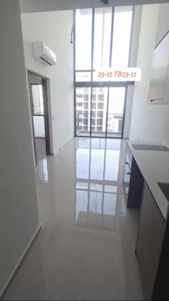 Hillock Green, 22-28 Lentor Central, 1 Bedroom, 689 sqft, Condominium For Sale, by Sue Ooi, 500220969 - Living Room - PropertyGuru.com.sg
