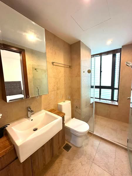 Eleven @ Holland, 11 Holland Link, 5 Bedrooms, 3,735 sqft, Cluster House For Sale, by Ng Jun Wei, 500220978 - Bathroom - PropertyGuru.com.sg