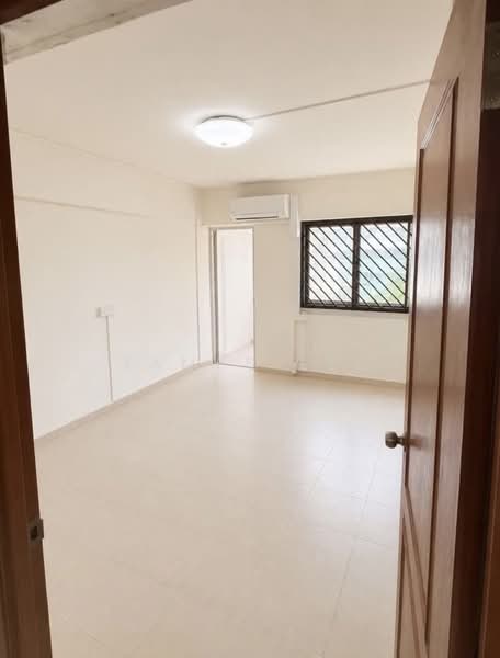 166 Tampines Street 12, 166 Tampines Street 12, 3 Bedrooms, 1,109 sqft, HDB Flat For Sale, by James Lee, 500220988 - Interior - PropertyGuru.com.sg