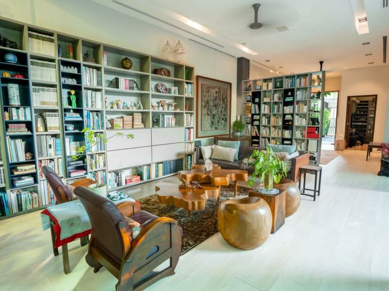 FRANKEL DUNBAR MODERN SEMI-D (4300sqft Land), NICE VERTICAL GARDEN l PROVISION FOR LIFT, 5 Bedrooms, 6,000 sqft, Semi-Detached House For Sale, by Ivan Toh 卓筬羿, 500220999 - Living Room - PropertyGuru.com.sg