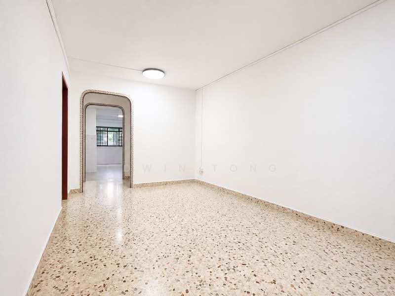 125 Geylang East Avenue 1, 125 Geylang East Avenue 1, 2 Bedrooms, 797 sqft, HDB Flat For Sale, by Edwin Tong, 500221001 - Dining - PropertyGuru.com.sg