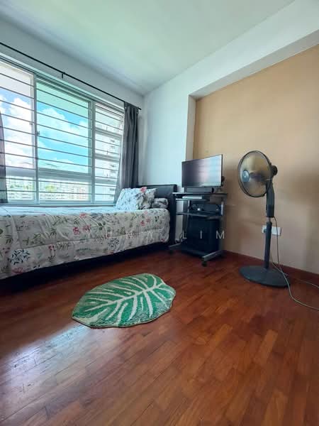 268B Punggol Field, 268B Punggol Field, 3 Bedrooms, 1,001 sqft, HDB Flat For Sale, by Yuna Lim, 500221002 - Bedroom - PropertyGuru.com.sg