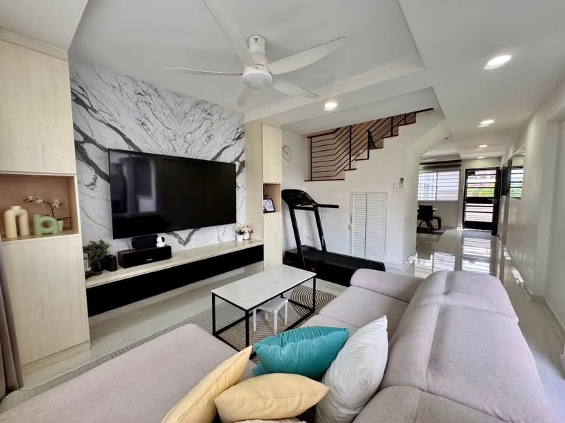 858 Tampines Avenue 5, 858 Tampines Avenue 5, 4 Bedrooms, 1,571 sqft, HDB Flat For Sale, by Salihin ., 500221007 - PropertyGuru.com.sg