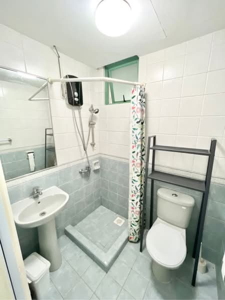 The Sunny Spring, 50 Lorong 40 Geylang, 3 Bedrooms, 1,195 sqft, Apartment For Rent, by Jacky Teo, 500221019 - PropertyGuru.com.sg