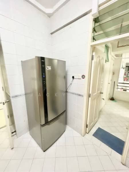 The Sunny Spring, 50 Lorong 40 Geylang, 3 Bedrooms, 1,195 sqft, Apartment For Rent, by Jacky Teo, 500221019 - PropertyGuru.com.sg