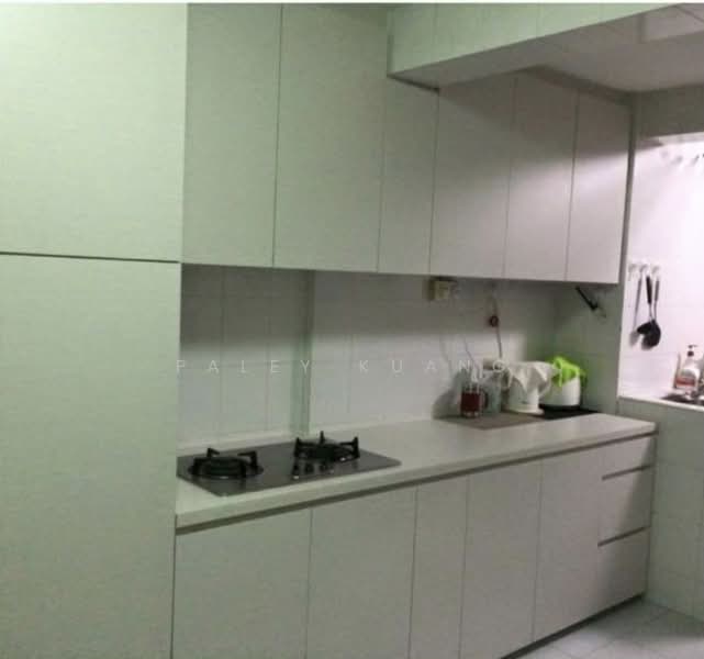 17 Lorong 7 Toa Payoh, 17 Lorong 7 Toa Payoh, Room Rental, 140 sqft, HDB Flat For Rent, by Paley Kuang, 500221020 - Kitchen - PropertyGuru.com.sg