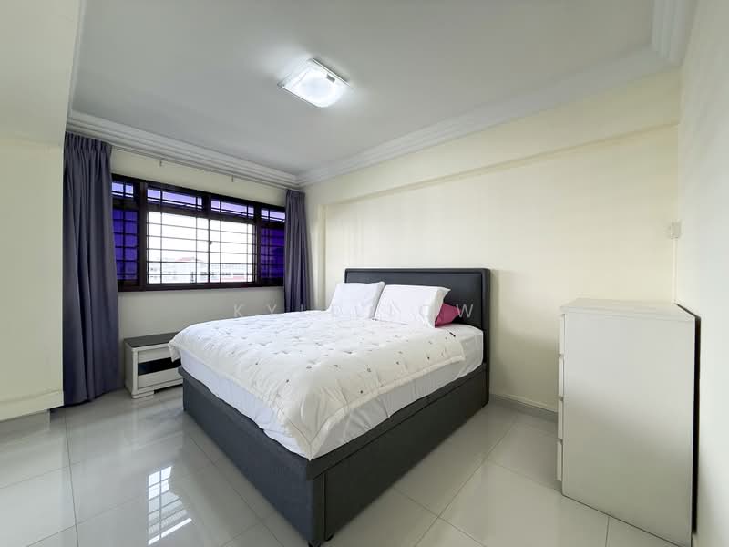 635 Jurong West Street 65, 635 Jurong West Street 65, 3 Bedrooms, 980 sqft, HDB Flat For Sale, by Kyle Low, 500221026 - Bedroom - PropertyGuru.com.sg