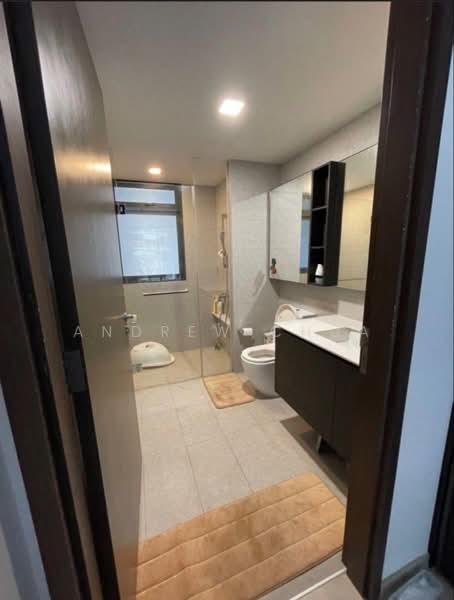 iNz Residence, 78 Choa Chu Kang Avenue 5, 4 Bedrooms, 1,216 sqft, Condominium For Rent, by Andrew Chua, 500221037 - Bathroom - PropertyGuru.com.sg