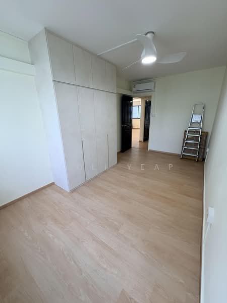 812 Jurong West Street 81, 812 Jurong West Street 81, 3 Bedrooms, 1,302 sqft, HDB Flat For Rent, by Jooli Yeap, 500221054 - Bedroom - PropertyGuru.com.sg