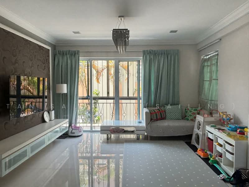The Silverton, 16 Haig Lane, 3 Bedrooms, 1,550 sqft, Apartment For Sale, by Tan Sai Ling (SAILING), 500221061 - Living Room - PropertyGuru.com.sg