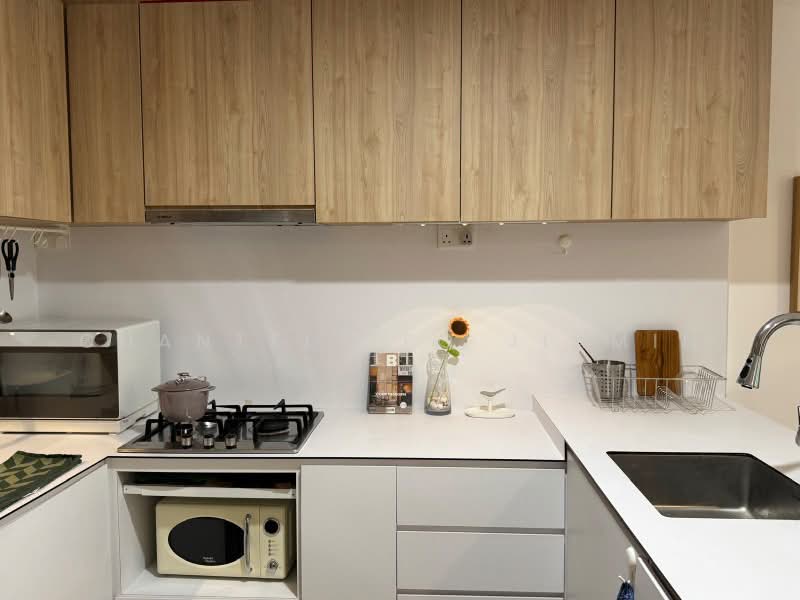 Bartley Residences, 7 Lorong How Sun, 2 Bedrooms, 807 sqft, Condominium For Sale, by Chantel Teo Jiamin, 500221068 - Kitchen - PropertyGuru.com.sg
