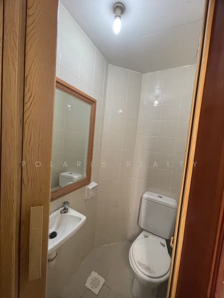 Eastpoint Green, 1 Simei Street 3, 3 Bedrooms, 1,184 sqft, Condominium For Sale, by PUAH CHEE KONG RICHARD, 500221076 - Bathroom 3 - PropertyGuru.com.sg
